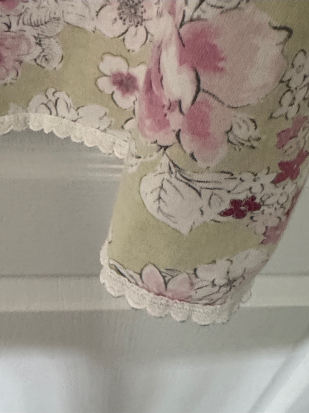 🌸Bundle of Pretty Nightgowns 🌸 - Picture 4 of 15